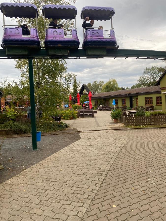 Fewo Im Reit- Und Ponyparadies Roos Halle  Buitenkant foto